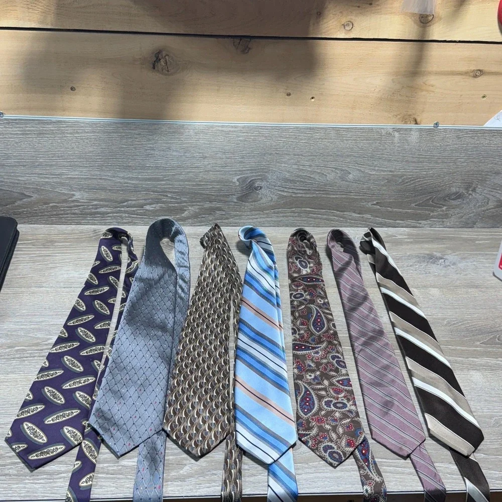 Lot of 7 Various Ties Pantani Rafaello Cougar Courtenay Austin Oleg‎ Cassini Tie